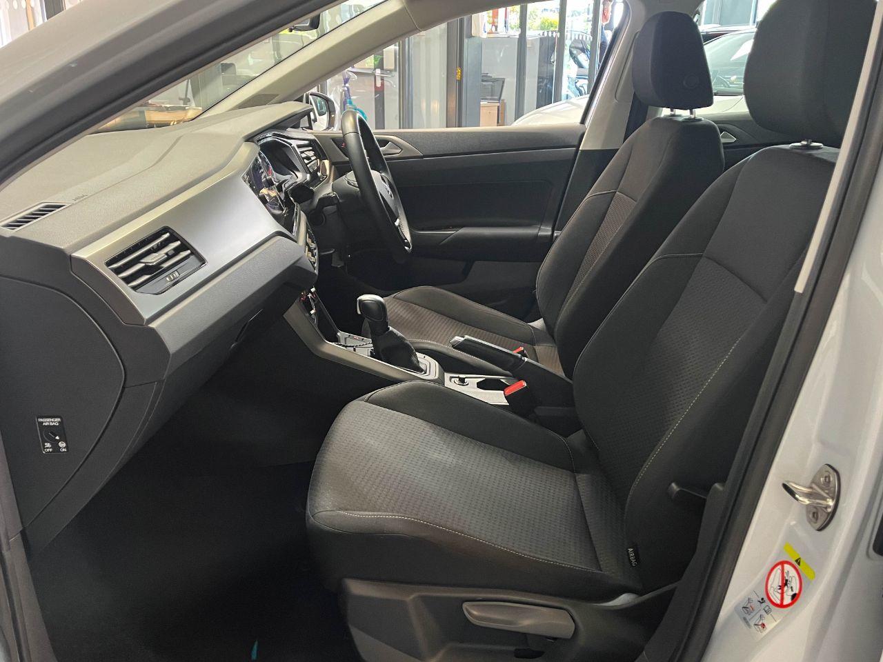 Volkswagen Polo 1.0 TSI SE DSG Automatic 95ps Hatchback Petrol White Silver Metallic