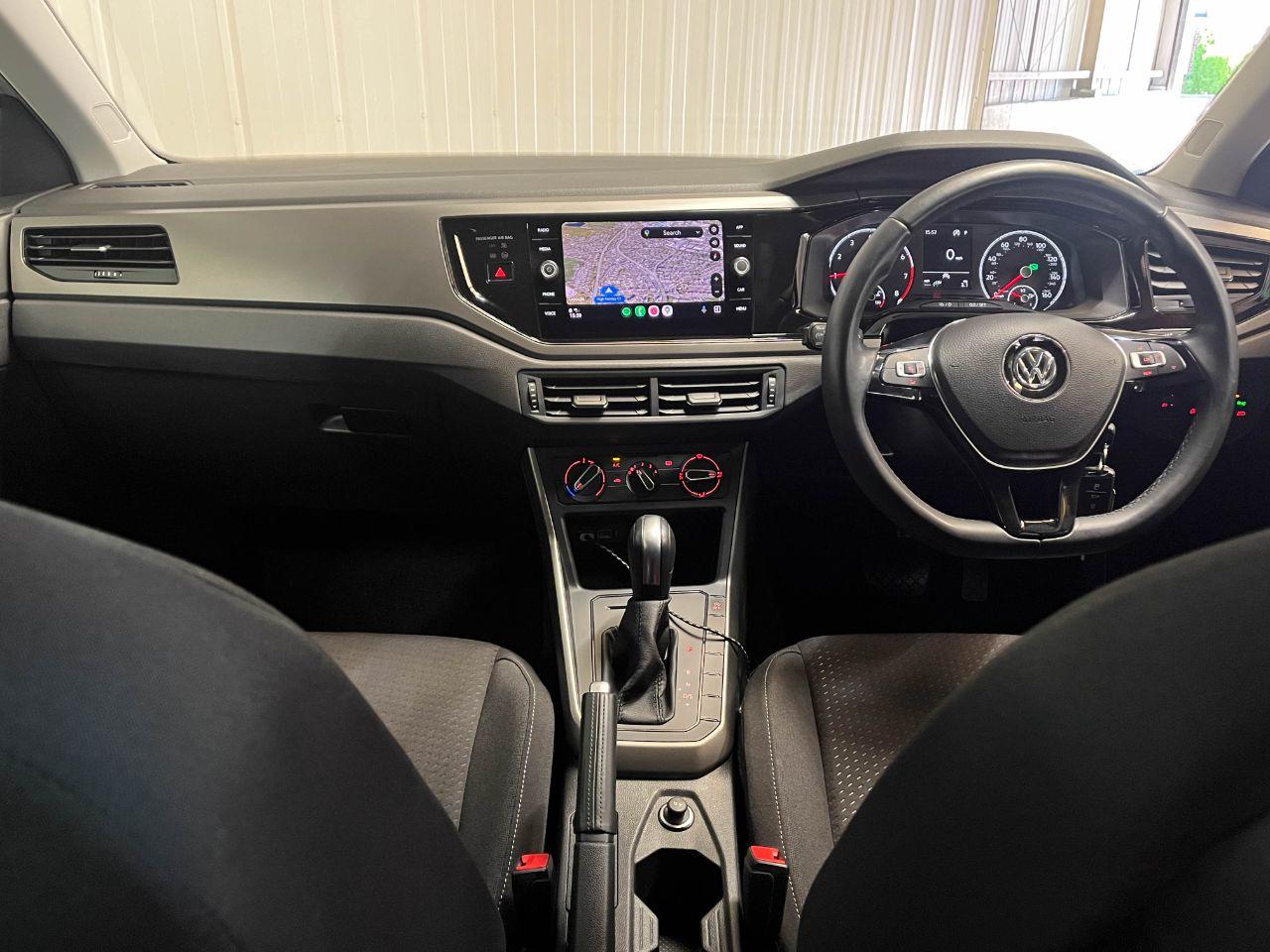 Volkswagen Polo 1.0 TSI SE DSG Automatic 95ps Hatchback Petrol White Silver Metallic