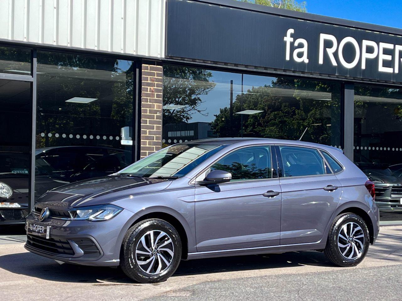 Volkswagen Polo 1.0 TSI Life 95ps Hatchback Petrol Smokey Grey Metallic