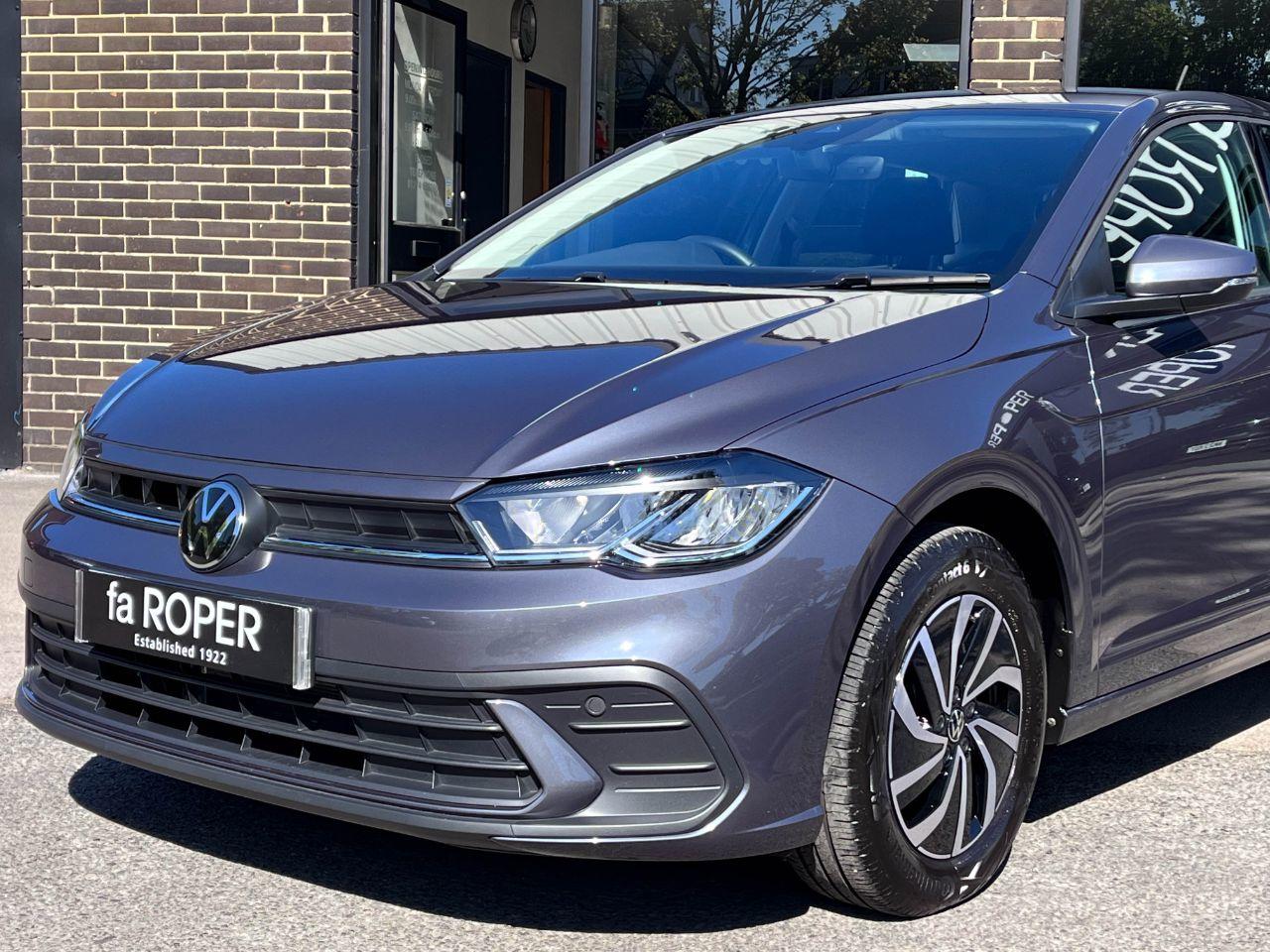 Volkswagen Polo 1.0 TSI Life 95ps Hatchback Petrol Smokey Grey Metallic