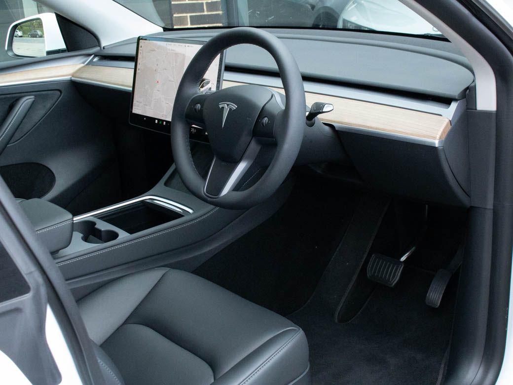 Tesla Model Y 0.0 Dual Motor Long Range AWD Auto MPV Electric Pearl White Multi Coat