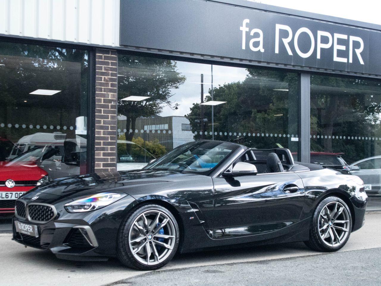 BMW Z4 M40i 3.0 sDrive Auto 340ps Convertible Petrol Black Sapphire Metallic