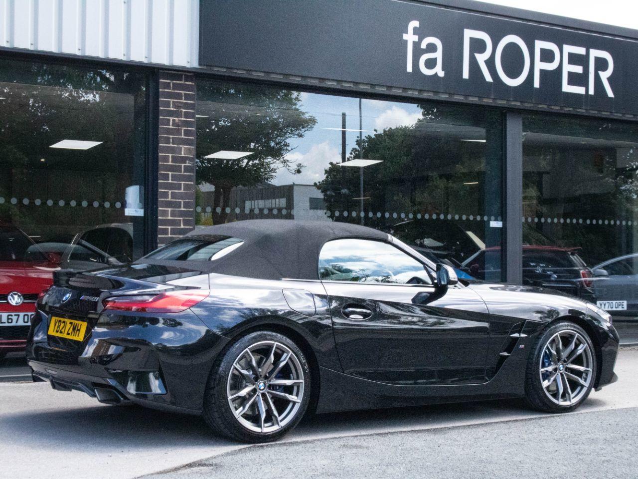 BMW Z4 M40i 3.0 sDrive Auto 340ps Convertible Petrol Black Sapphire Metallic