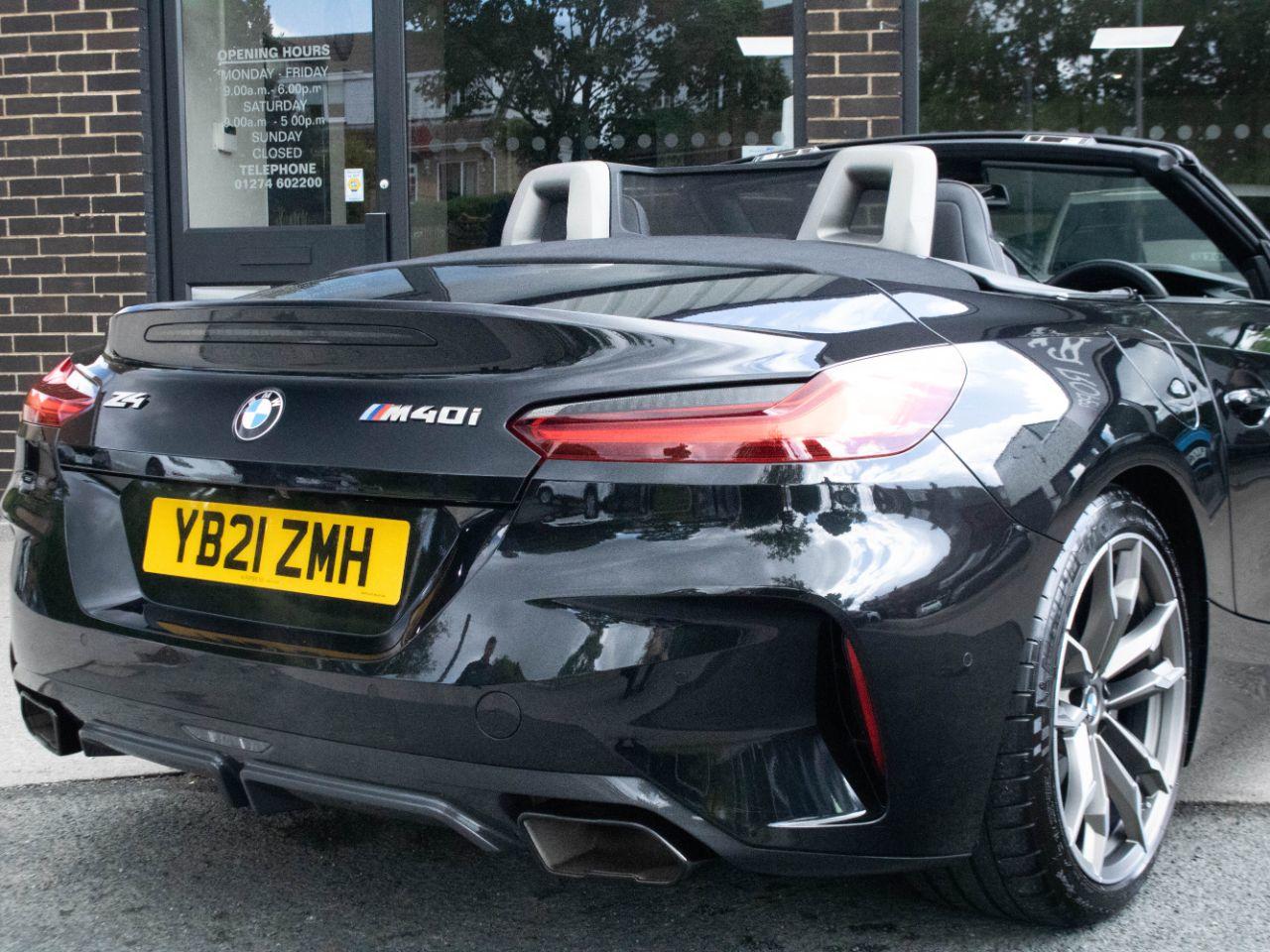 BMW Z4 M40i 3.0 sDrive Auto 340ps Convertible Petrol Black Sapphire Metallic