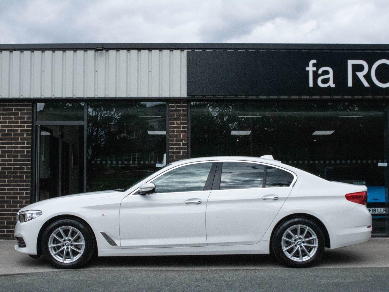 BMW 5 Series 2.0 520d SE Auto 190ps Saloon Diesel Alpine White