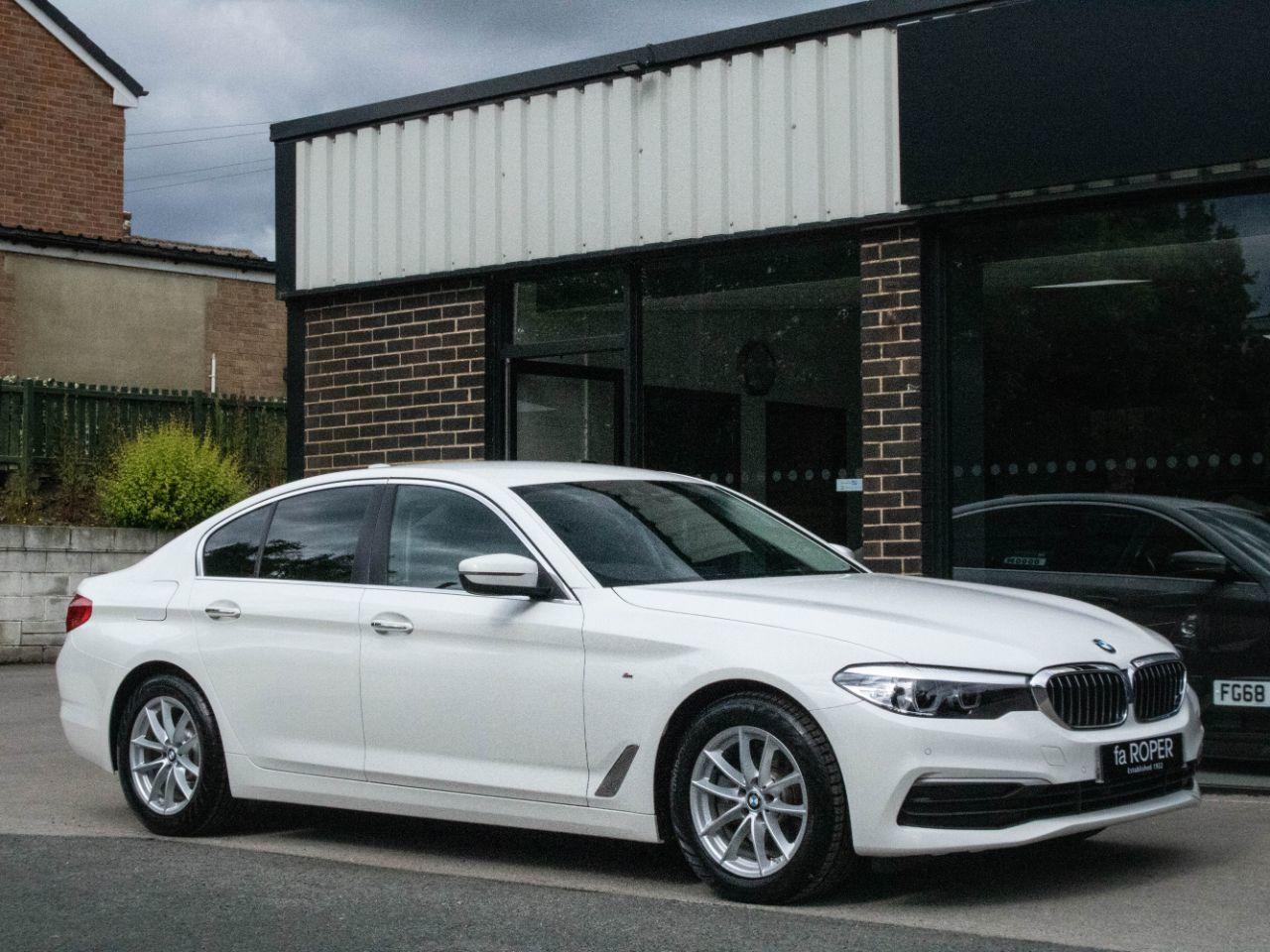 BMW 5 Series 2.0 520d SE Auto 190ps Saloon Diesel Alpine White