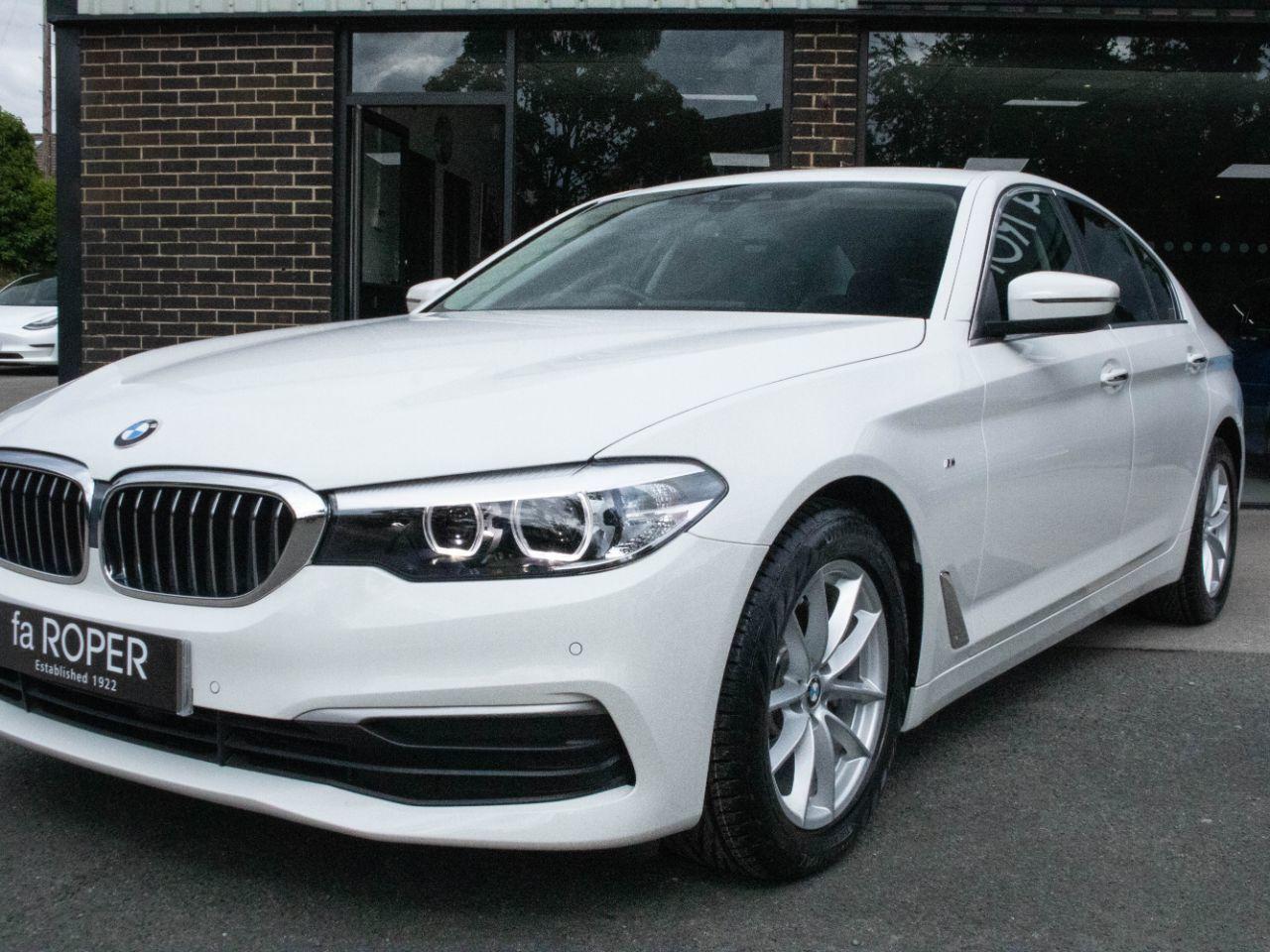 BMW 5 Series 2.0 520d SE Auto 190ps Saloon Diesel Alpine White