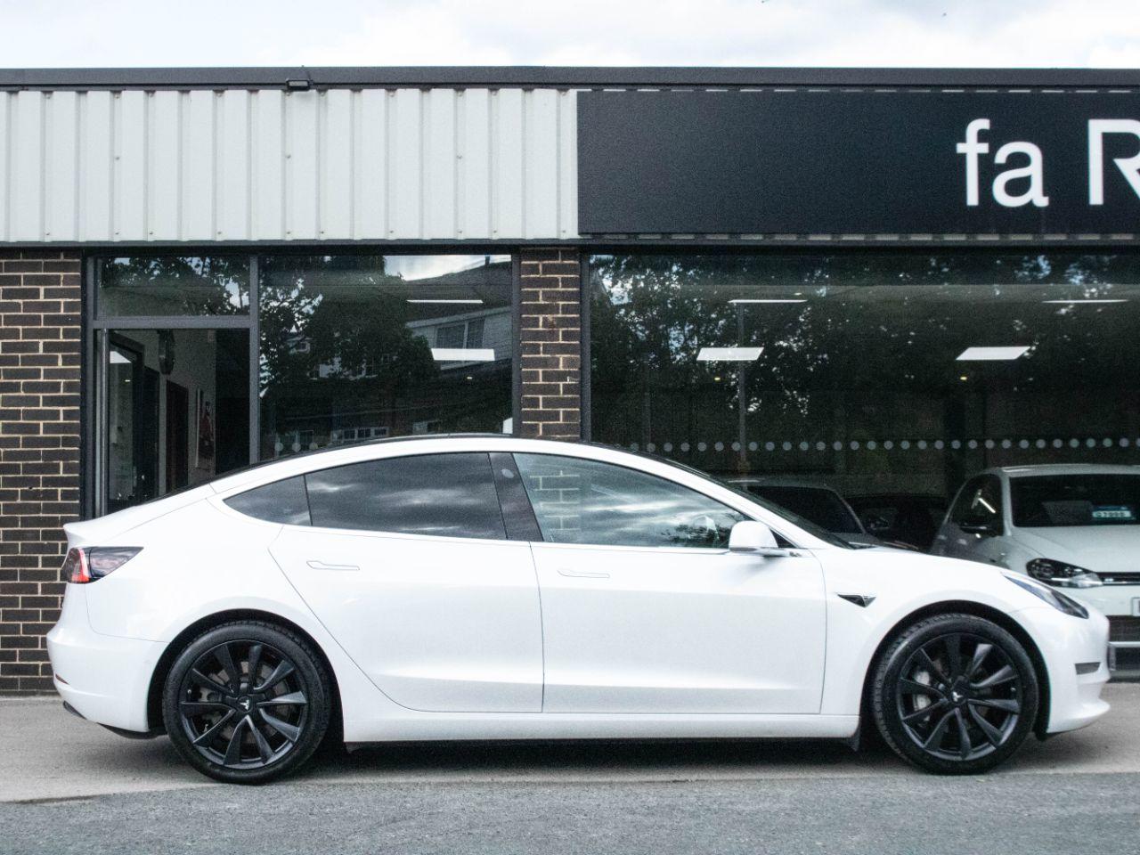 Tesla Model 3 Long Range Dual Motor AWD Auto Saloon Electric Pearl White Multi Coat