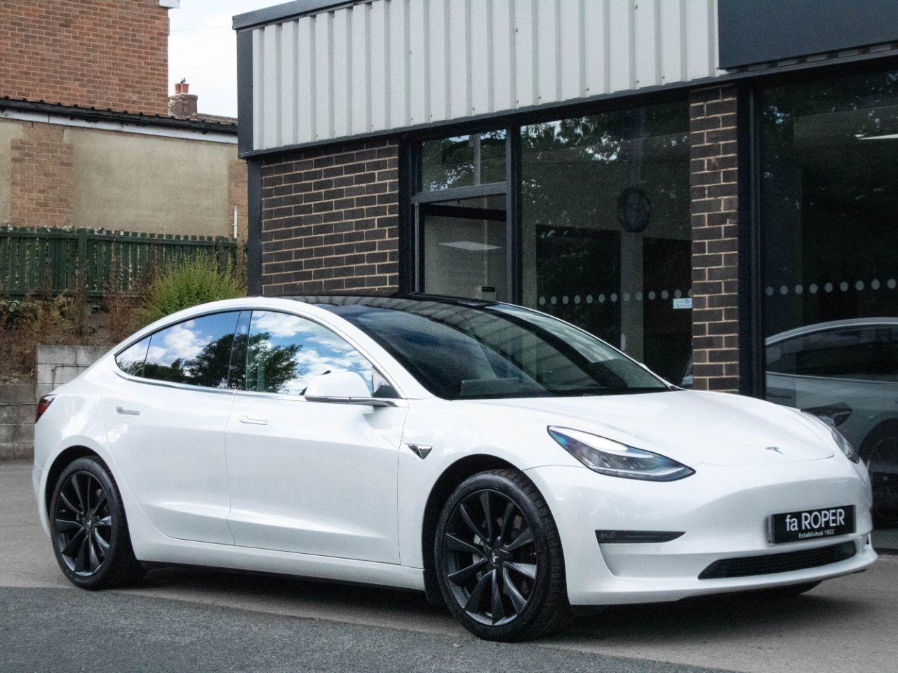 Tesla Model 3 Long Range Dual Motor AWD Auto Saloon Electric Pearl White Multi Coat