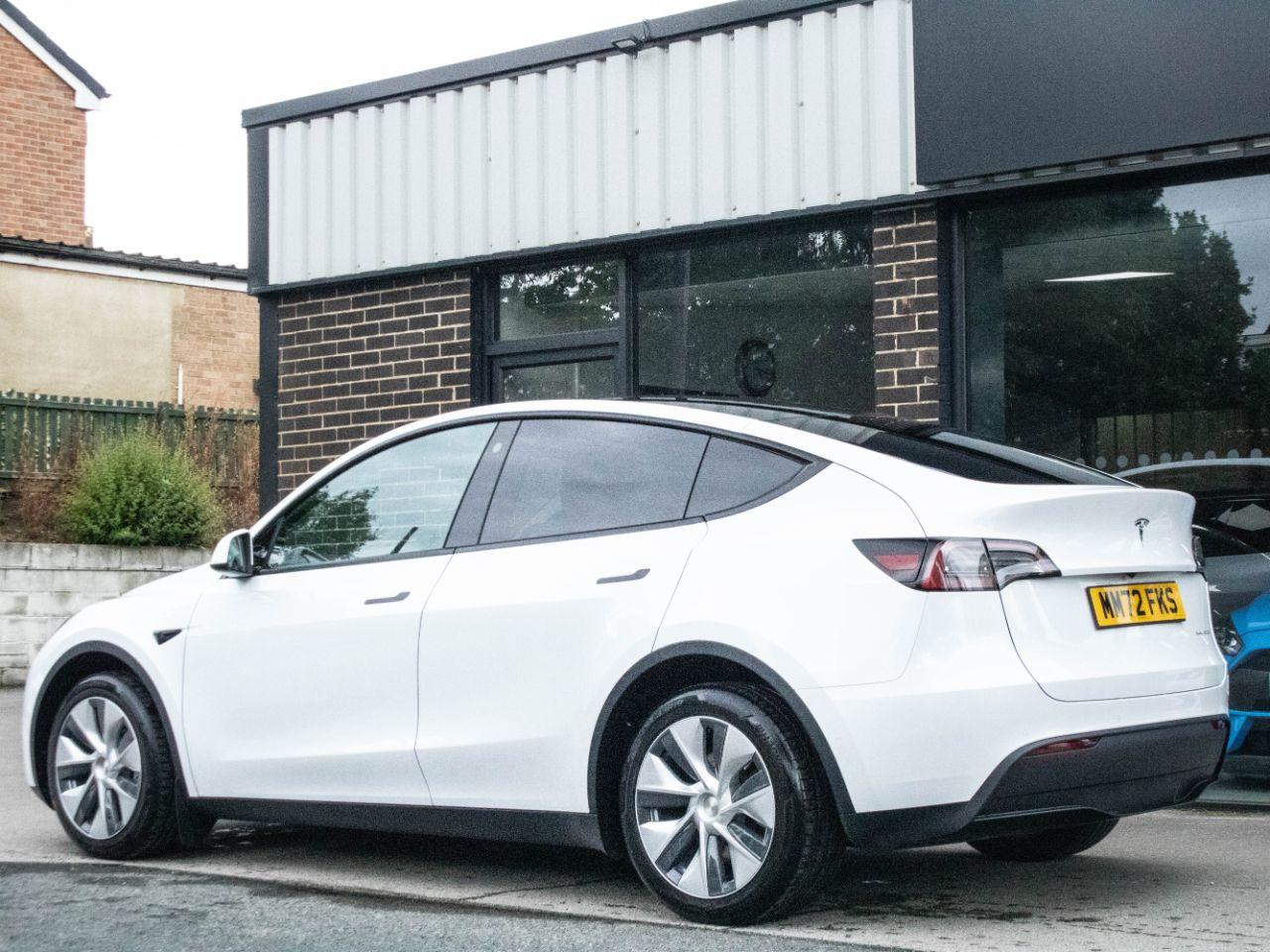 Tesla Model Y Dual Motor Long Range All Wheel Drive Auto MPV Electric Pearl White Multi Coat