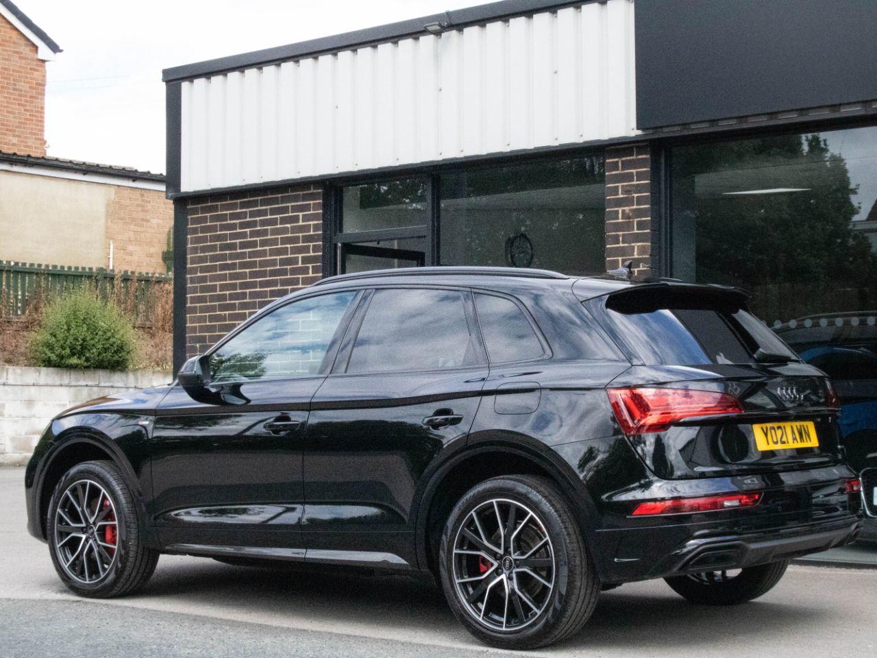 Audi Q5 SUV 2.0 TFSIe 50 quattro Edition 1 S tronic 299ps Estate Petrol / Electric Hybrid Mythos Black Metallic