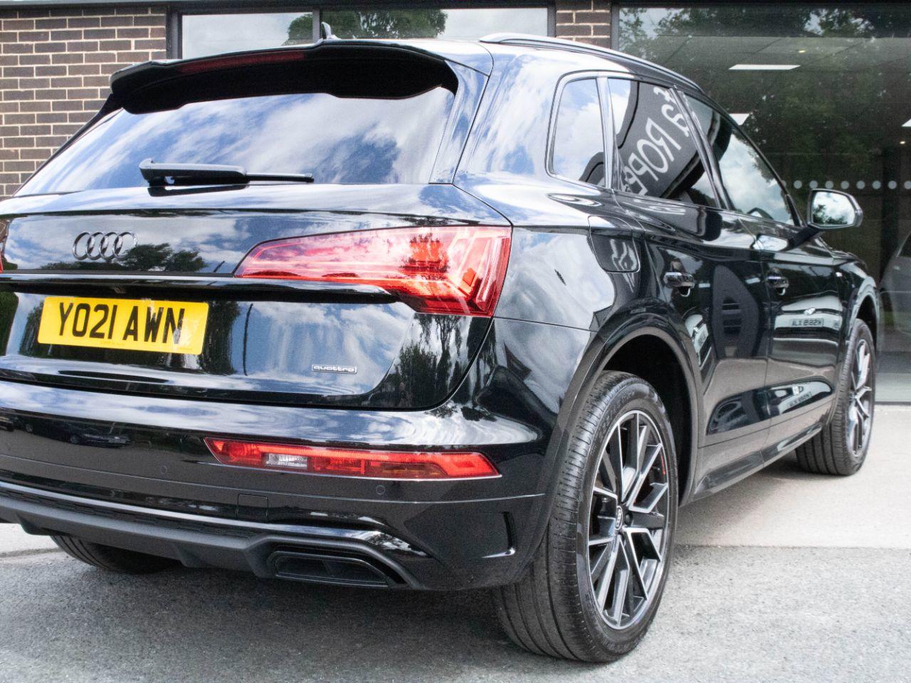 Audi Q5 SUV 2.0 TFSIe 50 quattro Edition 1 S tronic 299ps Estate Petrol / Electric Hybrid Mythos Black Metallic