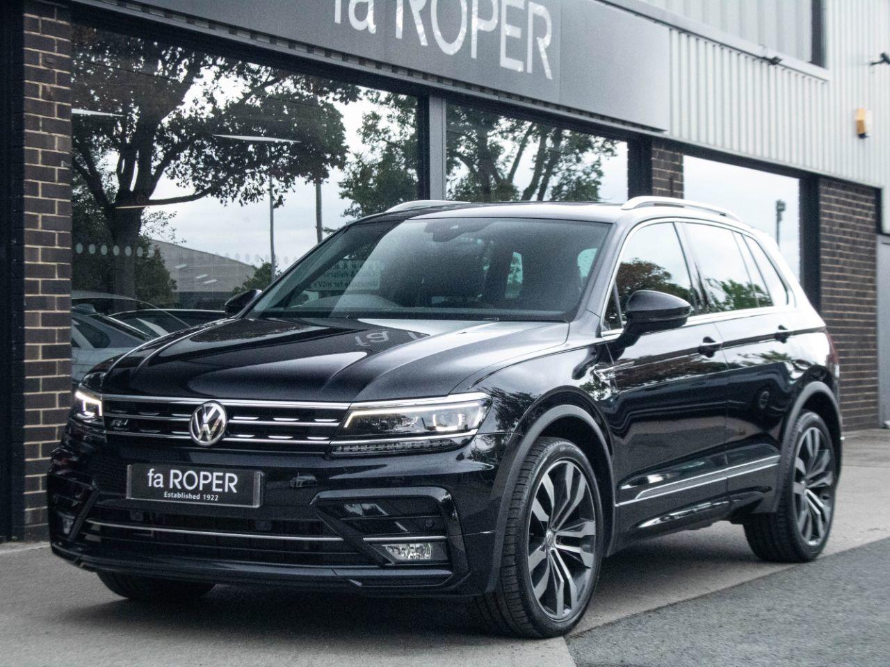 Volkswagen Tiguan 2.0 TDI R Line 4MOTION DSG 150ps Estate Diesel Deep Black PearlVolkswagen Tiguan 2.0 TDI R Line 4MOTION DSG 150ps Estate Diesel Deep Black Pearl at fa Roper Ltd Bradford