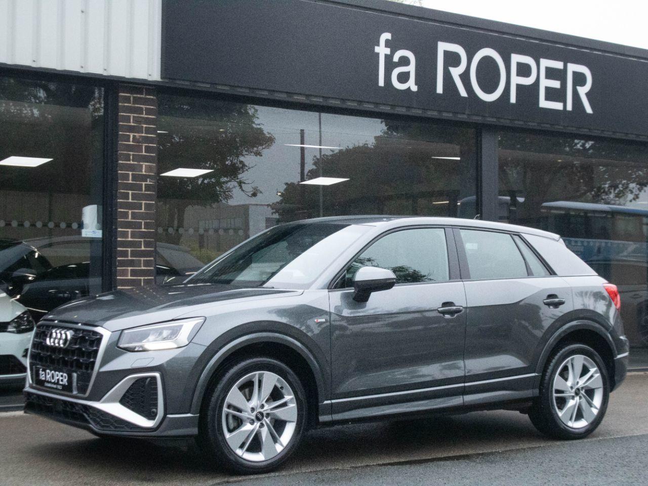 Audi Q2 2.0 TFSI 40 S Line quattro S tronic 190ps Estate Petrol Daytona Grey Metallic