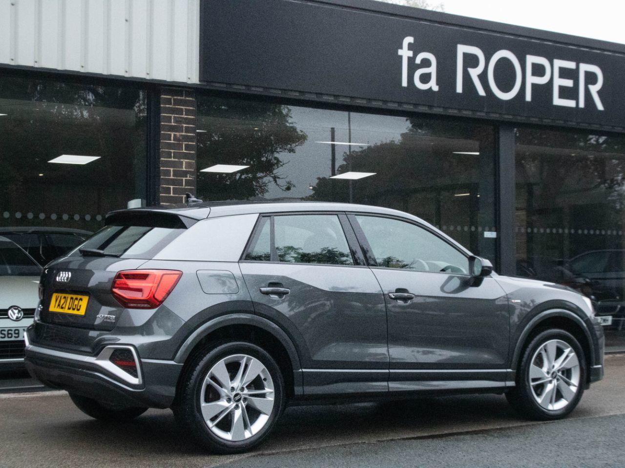 Audi Q2 2.0 TFSI 40 S Line quattro S tronic 190ps Estate Petrol Daytona Grey Metallic