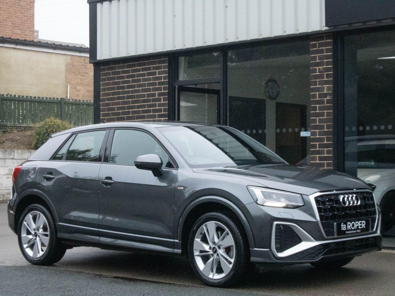 Audi Q2 2.0 TFSI 40 S Line quattro S tronic 190ps Estate Petrol Daytona Grey Metallic