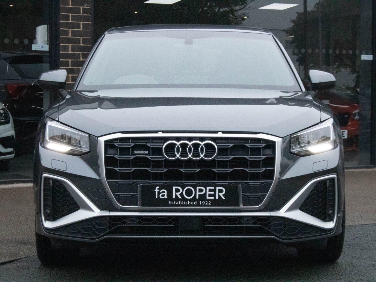 Audi Q2 2.0 TFSI 40 S Line quattro S tronic 190ps Estate Petrol Daytona Grey Metallic