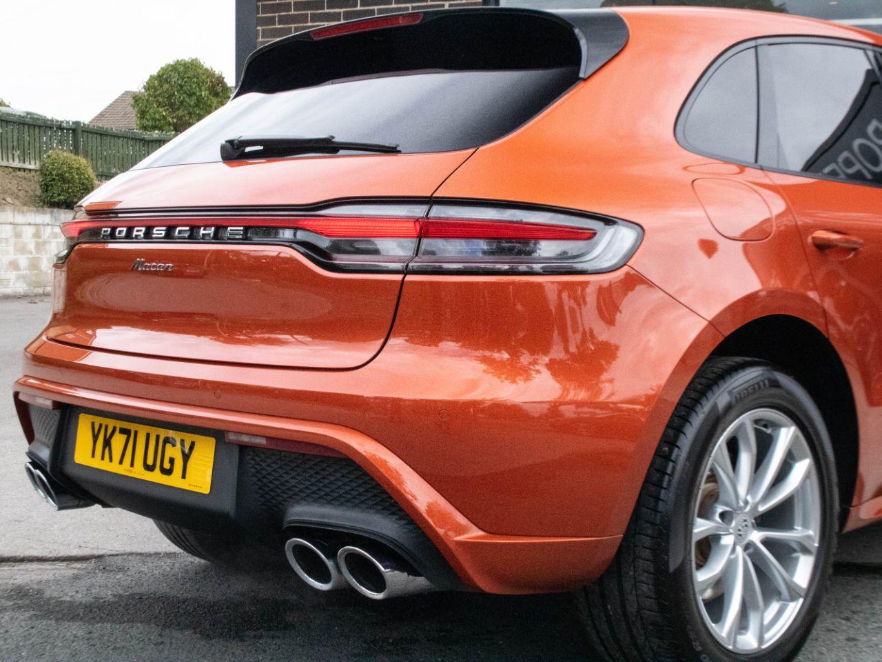 Porsche Macan 2.0 T 4WD PDK Auto 265ps Estate Petrol Papaya Metallic