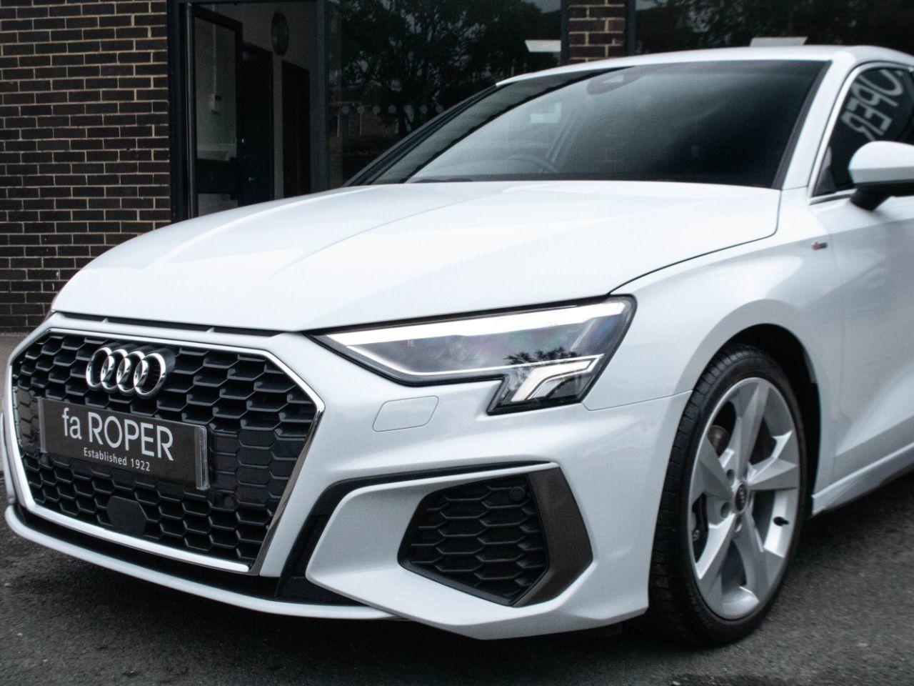 Audi A3 Sportback 1.5 TFSI 35 S Line S tronic 150ps Hatchback Petrol Glacier White Metallic