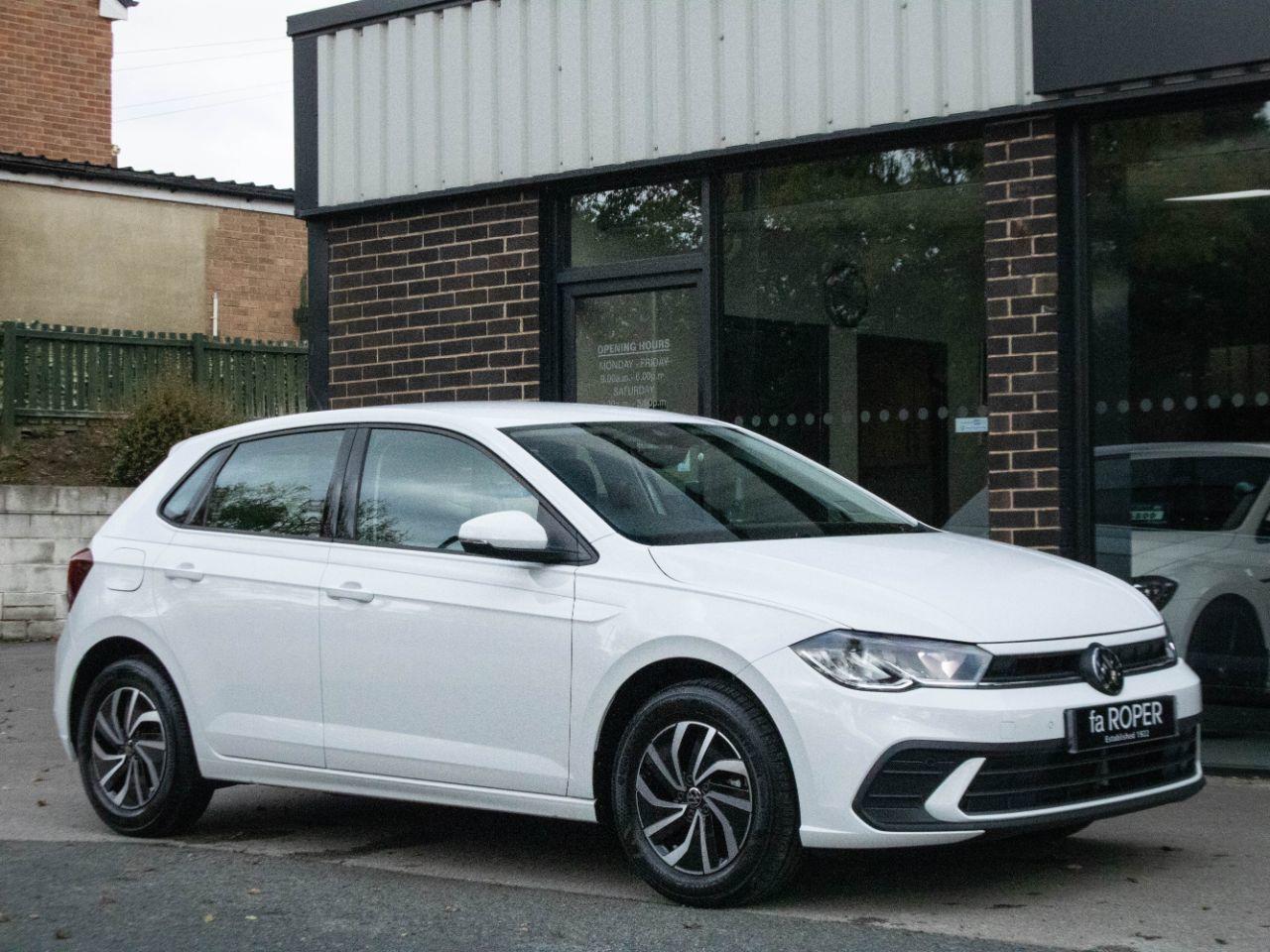 Volkswagen Polo 1.0 TSI Life 95ps Hatchback Petrol Pure White