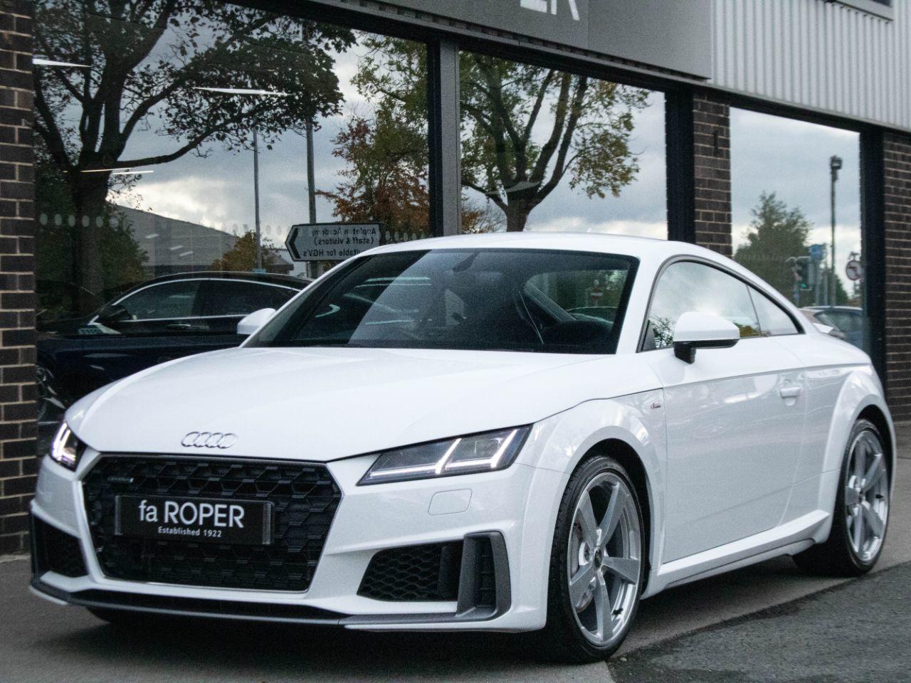 Audi TT Coupe 2.0 TFSI 45 S Line quattro S tronic 245ps Coupe Petrol Ibis White