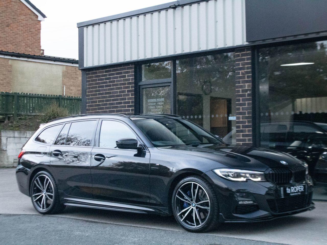 BMW 3 Series 2.0 320d xDrive M Sport Pro Touring Auto Estate Diesel Black Sapphire Metallic