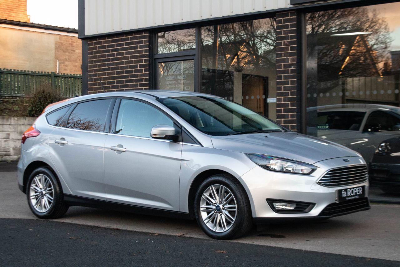 Ford Focus 1.5 Duratorq TDCi Zetec Edition 120ps Hatchback Diesel Moondust Silver Metallic