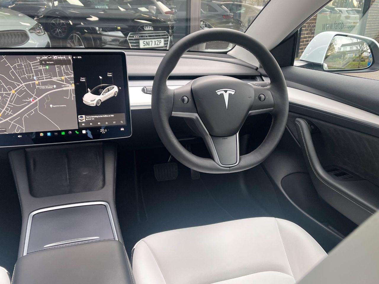 Tesla Model 3 0.0 Long Range Dual Motor All-Wheel Drive Auto Saloon Electric Pearl White Multi Coat