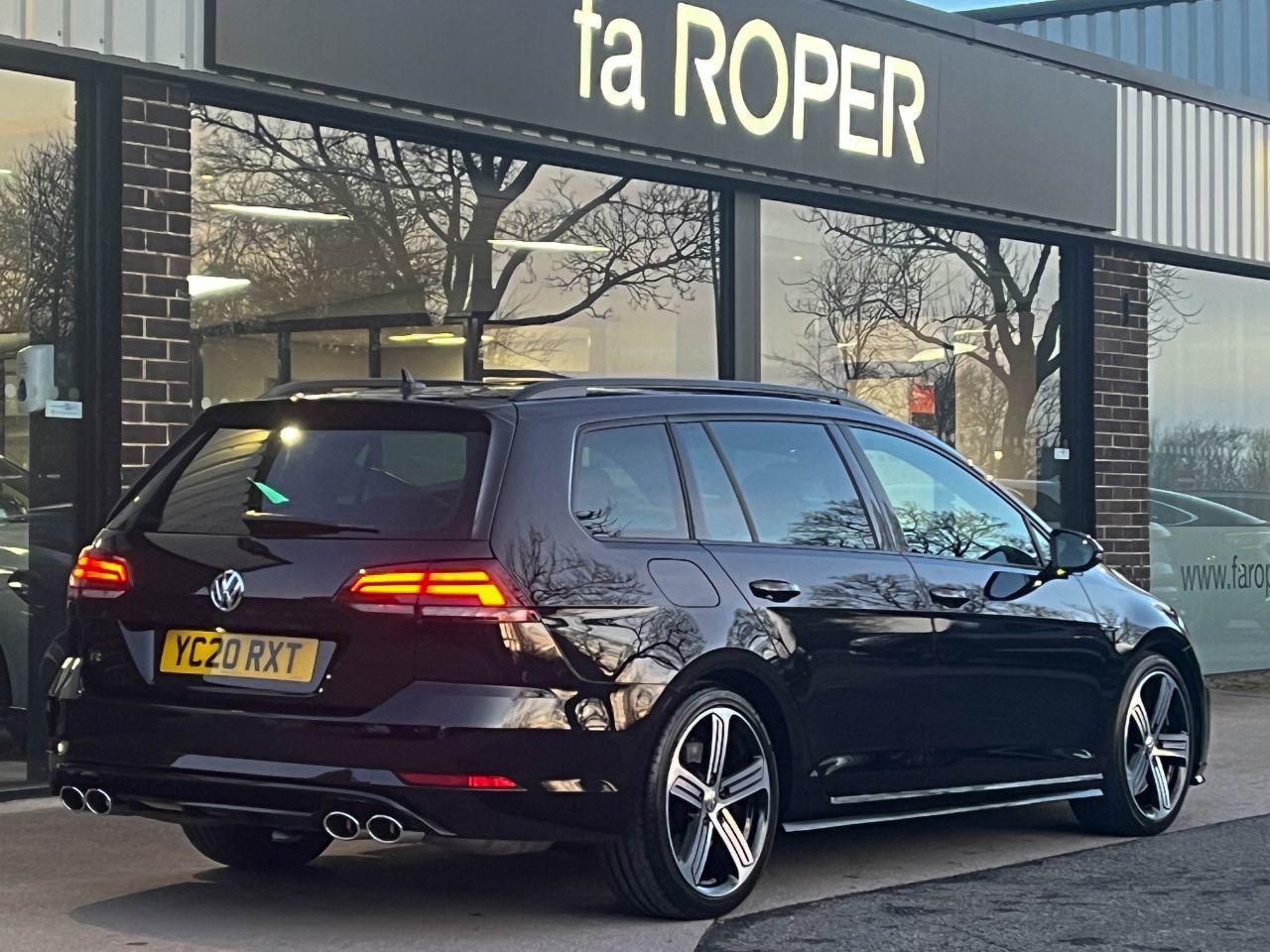 Volkswagen Golf Estate 2.0 TSI R 4MOTION DSG Auto 300ps Estate Petrol Deep Black Pearl