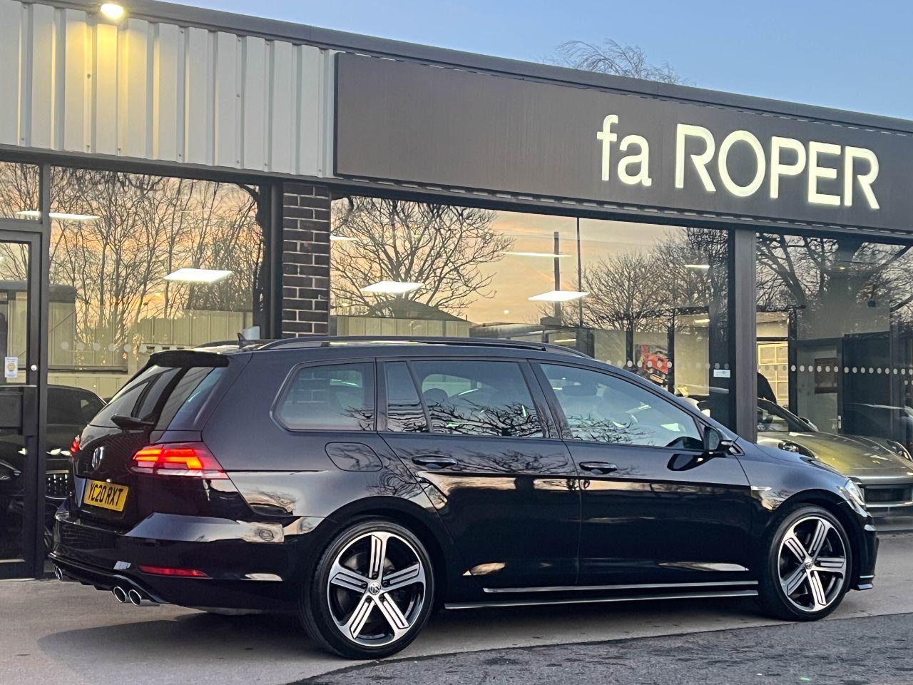 Volkswagen Golf Estate 2.0 TSI R 4MOTION DSG Auto 300ps Estate Petrol Deep Black Pearl