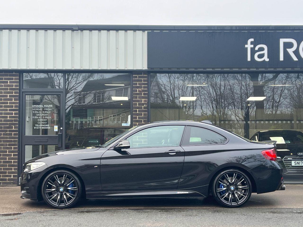 BMW 2 Series M235i 3.0 Auto 326ps Coupe Petrol Black Sapphire Metallic