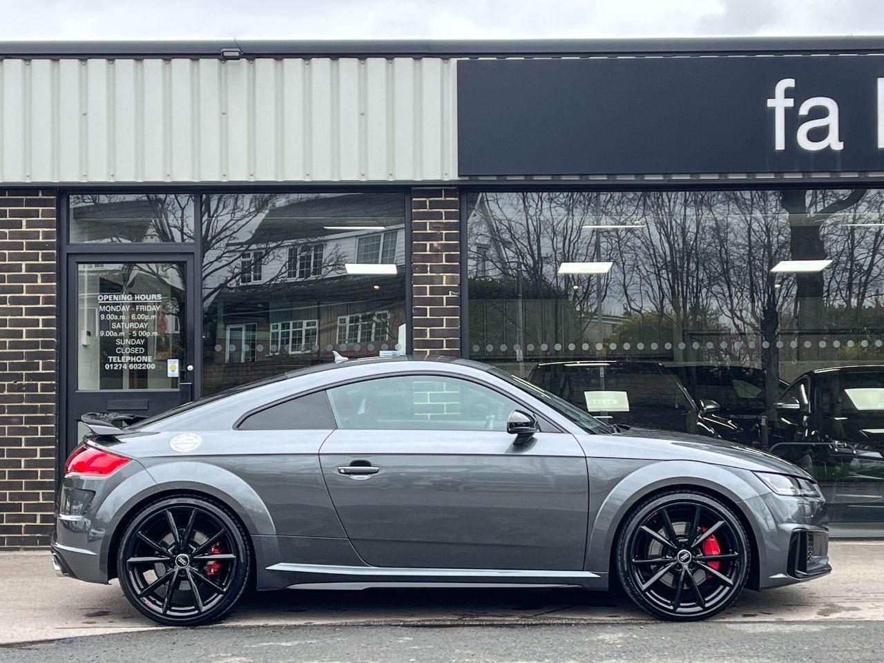 Audi TTS Coupe 2.0 TFSI 50 Black Edition quattro S tronic 320ps Coupe Petrol Daytona Grey Metallic