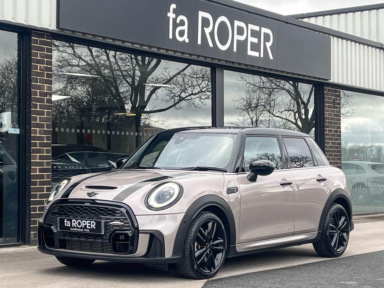 Mini Hatch 2.0 Cooper S Sport LCI 5 door Auto 178ps Hatchback Petrol Rooftop Grey