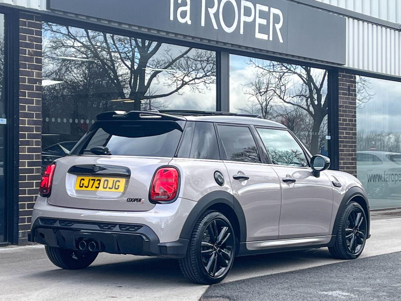 Mini Hatch 2.0 Cooper S Sport LCI 5 door Auto 178ps Hatchback Petrol Rooftop Grey