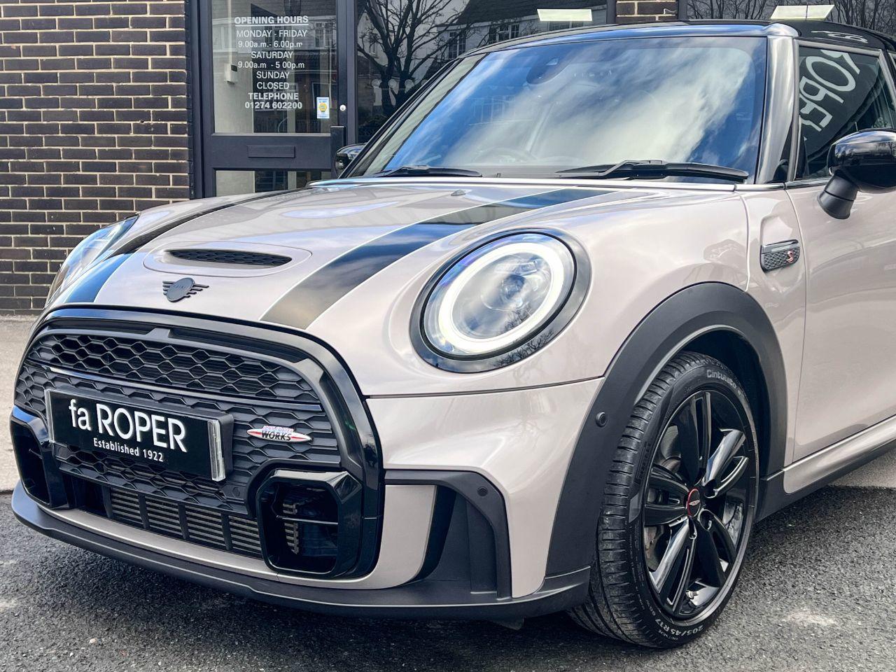 Mini Hatch 2.0 Cooper S Sport LCI 5 door Auto 178ps Hatchback Petrol Rooftop Grey