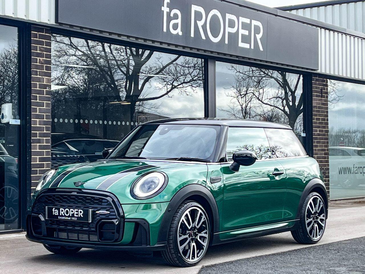 Mini Hatch 1.5 Cooper Sport LCI 3 door Auto 136ps Hatchback Petrol British Racing Green Iv Metallic