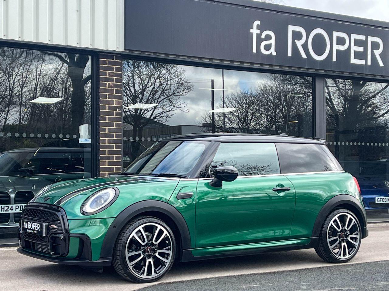 Mini Hatch 1.5 Cooper Sport LCI 3 door Auto 136ps Hatchback Petrol British Racing Green Iv Metallic