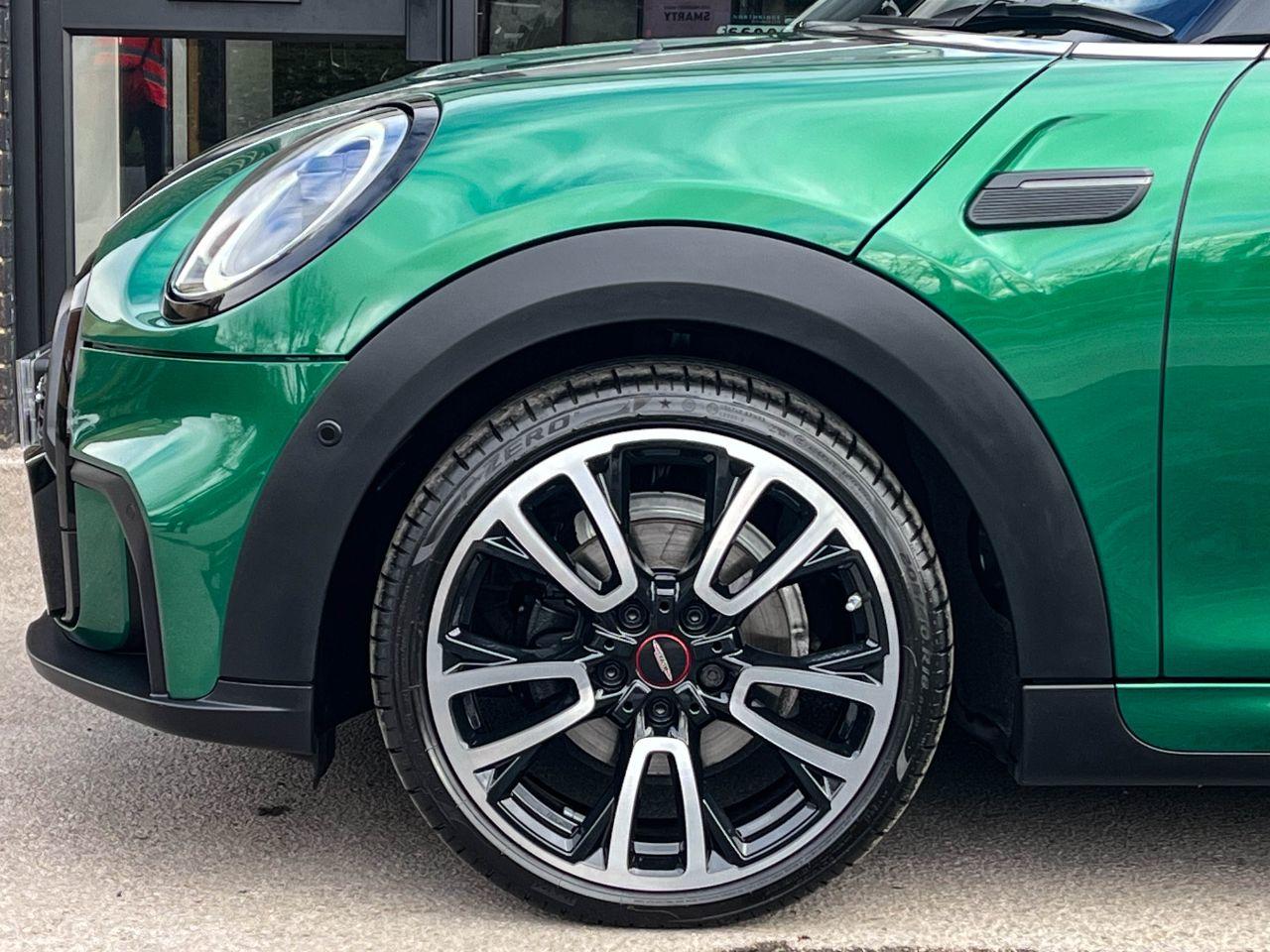 Mini Hatch 1.5 Cooper Sport LCI 3 door Auto 136ps Hatchback Petrol British Racing Green Iv Metallic