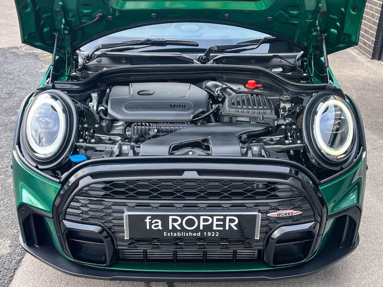 Mini Hatch 1.5 Cooper Sport LCI 3 door Auto 136ps Hatchback Petrol British Racing Green Iv Metallic