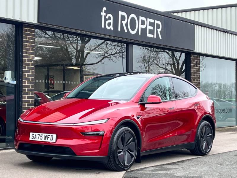 Tesla Model Y   Registered:2025(75)